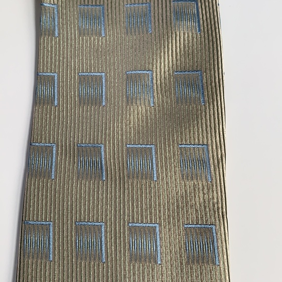 Pierre Cardin 100% silk made in Italy necktie - Picture 8 of 12